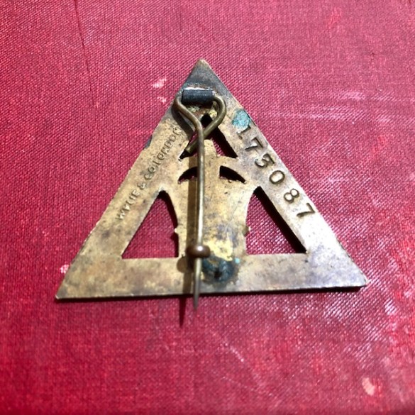 On War Service Badge 2